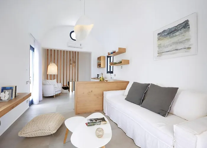 Romantic Santorini Getaway Ammos 1 Bedroom Private Outdoor Pool