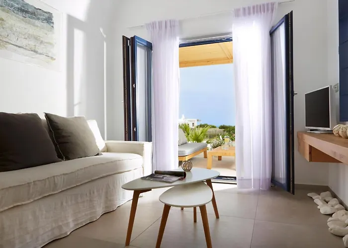 Romantic Santorini Getaway Ammos 1 Bedroom Private Outdoor Pool Villa Karterados (Santorini)